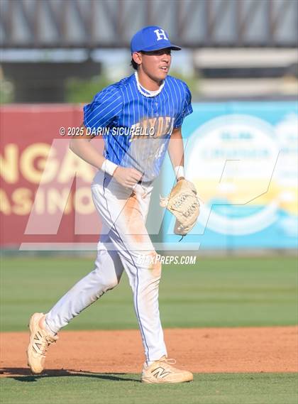 Thumbnail 2 in Mogollon vs Hayden (AIA 1A Semifinal) photogallery.