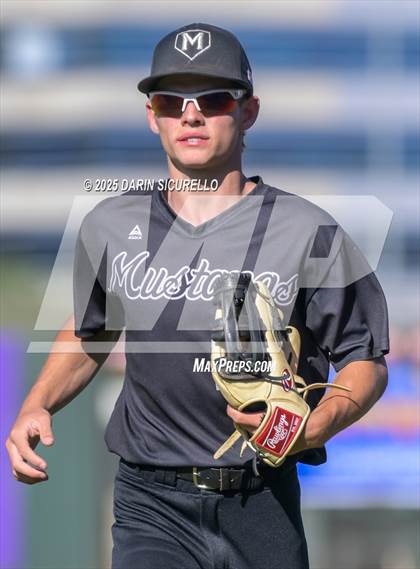 Thumbnail 1 in Mogollon vs Hayden (AIA 1A Semifinal) photogallery.