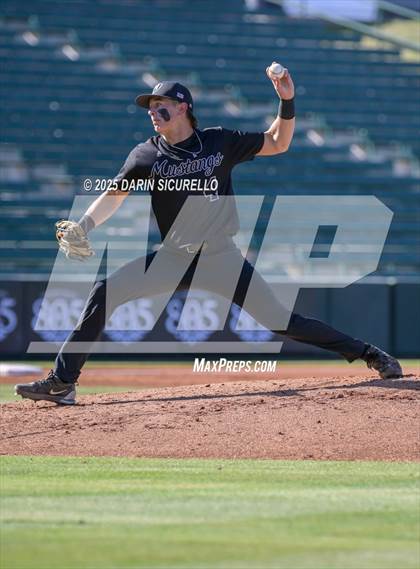 Thumbnail 2 in Mogollon vs Hayden (AIA 1A Semifinal) photogallery.