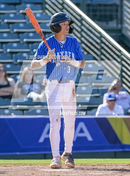 Thumbnail 2 in Mogollon vs Hayden (AIA 1A Semifinal) photogallery.