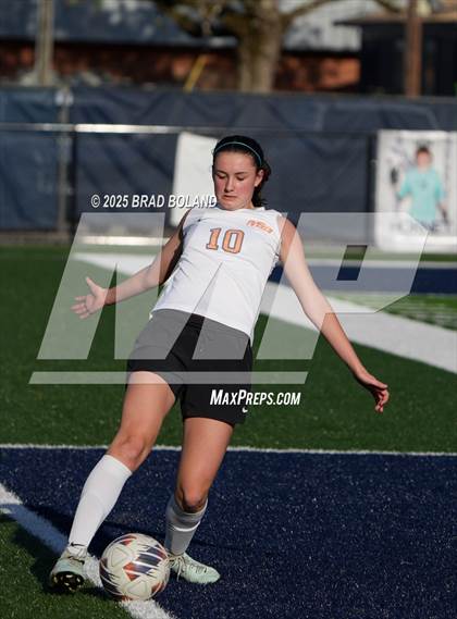Thumbnail 2 in McGill-Toolen @ Baker photogallery.