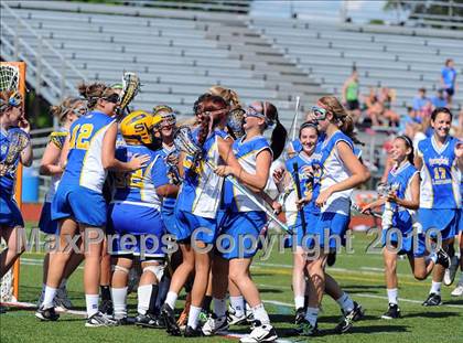 Thumbnail 3 in Manheim Township vs. Springfield (PIAA Semifinal) photogallery.