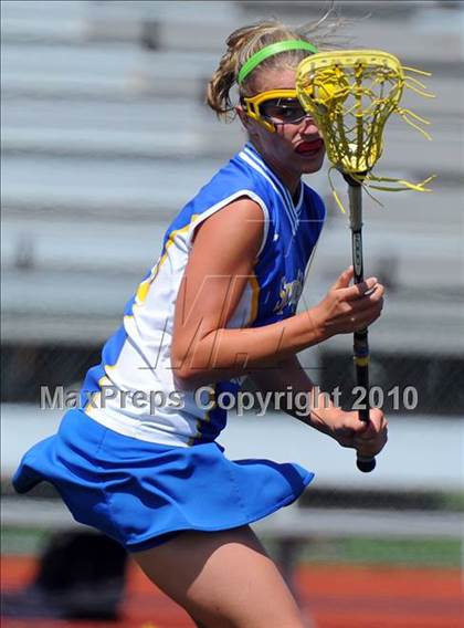 Thumbnail 1 in Manheim Township vs. Springfield (PIAA Semifinal) photogallery.
