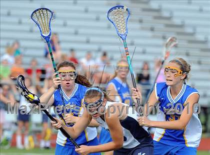 Thumbnail 1 in Manheim Township vs. Springfield (PIAA Semifinal) photogallery.