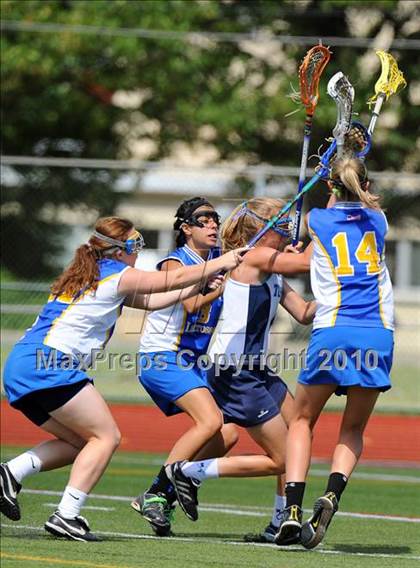 Thumbnail 3 in Manheim Township vs. Springfield (PIAA Semifinal) photogallery.