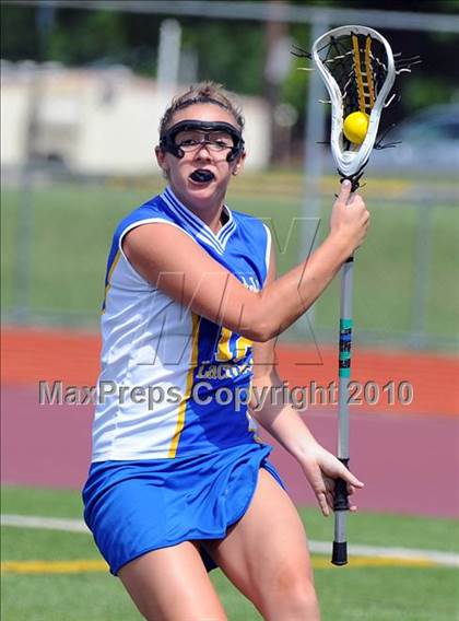 Thumbnail 3 in Manheim Township vs. Springfield (PIAA Semifinal) photogallery.