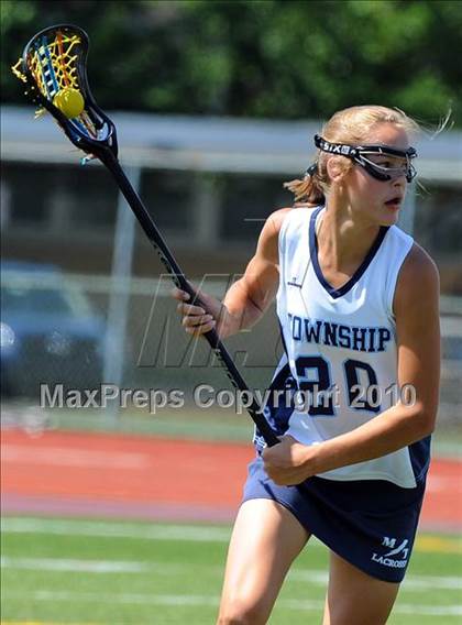 Thumbnail 1 in Manheim Township vs. Springfield (PIAA Semifinal) photogallery.