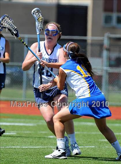 Thumbnail 1 in Manheim Township vs. Springfield (PIAA Semifinal) photogallery.