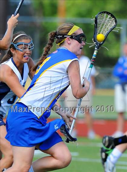Thumbnail 1 in Manheim Township vs. Springfield (PIAA Semifinal) photogallery.