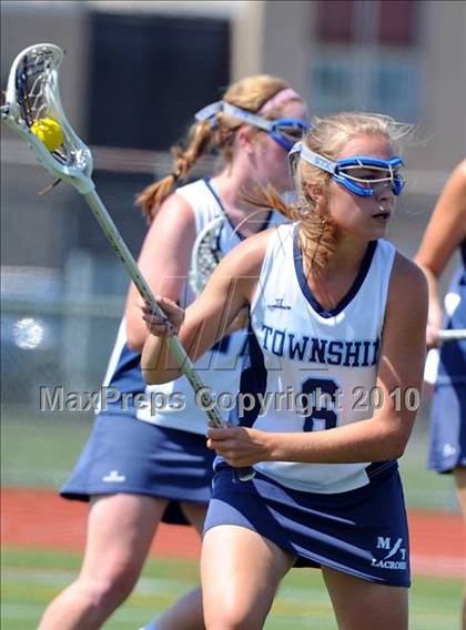 Thumbnail 3 in Manheim Township vs. Springfield (PIAA Semifinal) photogallery.