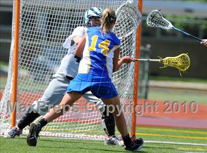 Thumbnail 3 in Manheim Township vs. Springfield (PIAA Semifinal) photogallery.