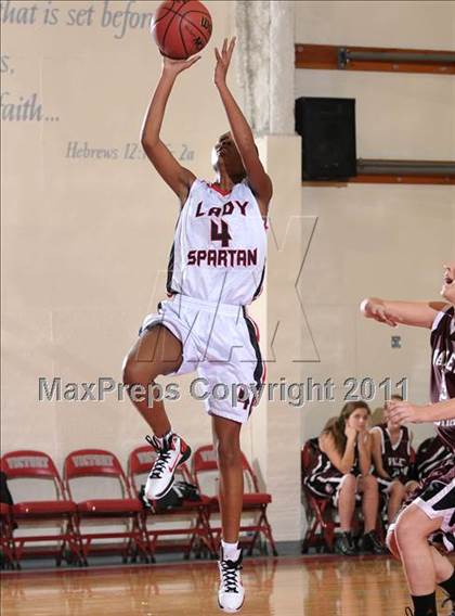 Thumbnail 2 in Valley Christian vs. San Juan (Lady Viking Classic) photogallery.