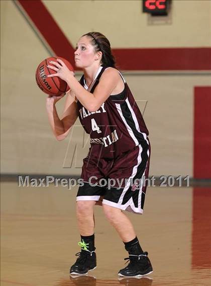 Thumbnail 1 in Valley Christian vs. San Juan (Lady Viking Classic) photogallery.