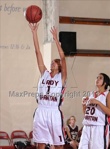Thumbnail 1 in Valley Christian vs. San Juan (Lady Viking Classic) photogallery.