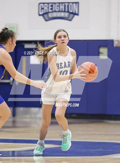 Thumbnail 1 in Olympia vs Kelso photogallery.