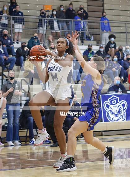 Thumbnail 1 in Olympia vs Kelso photogallery.