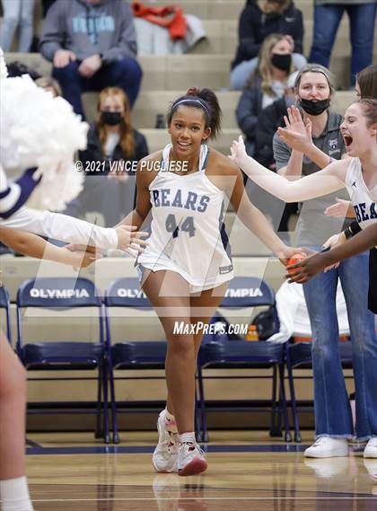 Thumbnail 1 in Olympia vs Kelso photogallery.