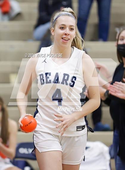 Thumbnail 1 in Olympia vs Kelso photogallery.