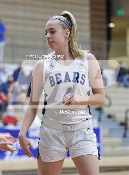 Thumbnail 3 in Olympia vs Kelso photogallery.