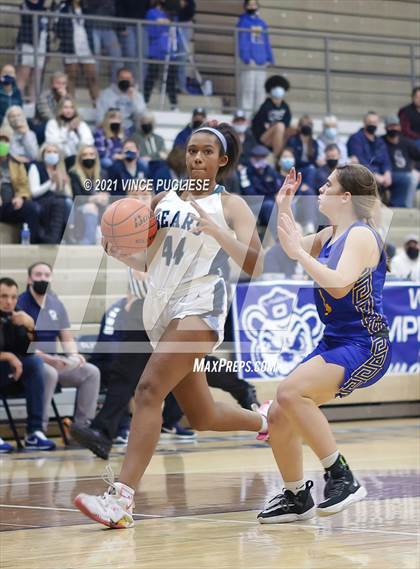 Thumbnail 3 in Olympia vs Kelso photogallery.