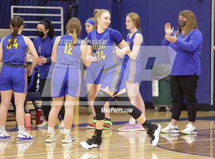 Thumbnail 1 in Olympia vs Kelso photogallery.