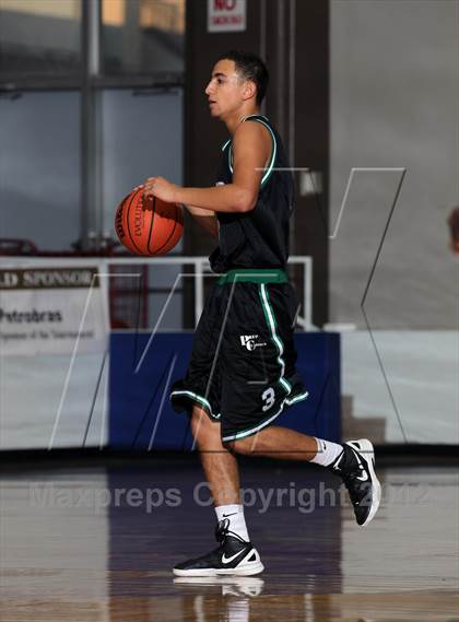 Thumbnail 1 in Pasadena vs. La Porte (McDonald's Texas Invitational) photogallery.