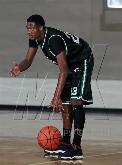 Thumbnail 2 in Pasadena vs. La Porte (McDonald's Texas Invitational) photogallery.
