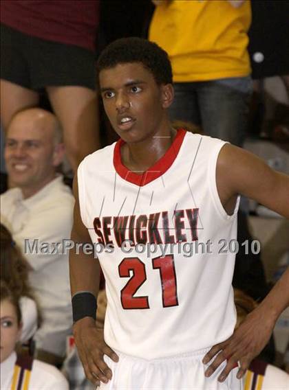Thumbnail 2 in Elk County Catholic vs. Sewickley Academy (PIAA Class A Second Round) photogallery.