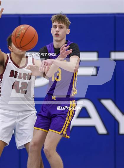 Thumbnail 3 in Willow Springs vs Monett (Bill Rowe's Queen City Classic) photogallery.