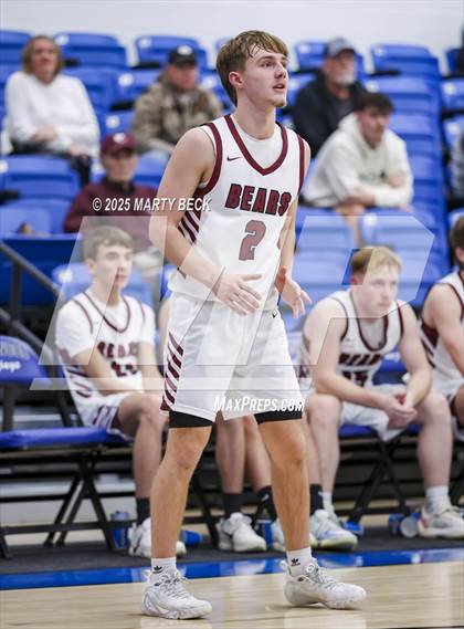 Thumbnail 2 in Willow Springs vs Monett (Bill Rowe's Queen City Classic) photogallery.