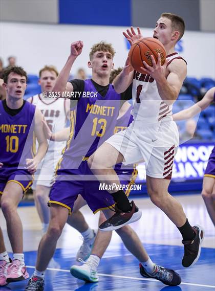 Thumbnail 2 in Willow Springs vs Monett (Bill Rowe's Queen City Classic) photogallery.