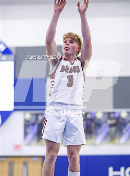 Thumbnail 2 in Willow Springs vs Monett (Bill Rowe's Queen City Classic) photogallery.