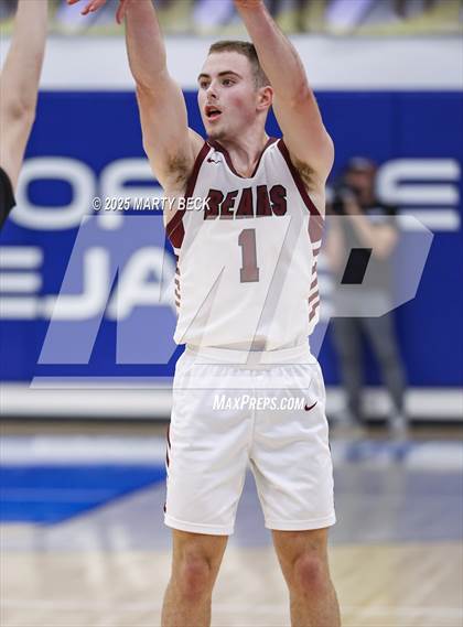 Thumbnail 2 in Willow Springs vs Monett (Bill Rowe's Queen City Classic) photogallery.