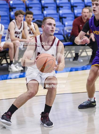 Thumbnail 3 in Willow Springs vs Monett (Bill Rowe's Queen City Classic) photogallery.