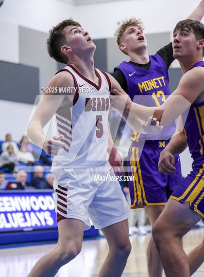 Thumbnail 1 in Willow Springs vs Monett (Bill Rowe's Queen City Classic) photogallery.