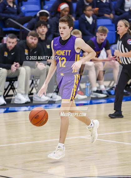 Thumbnail 2 in Willow Springs vs Monett (Bill Rowe's Queen City Classic) photogallery.