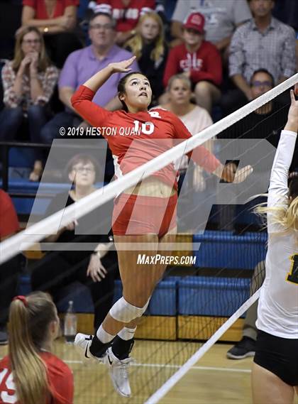 Thumbnail 1 in Redondo Union @ Mira Costa photogallery.