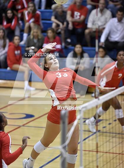 Thumbnail 1 in Redondo Union @ Mira Costa photogallery.