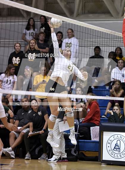Thumbnail 1 in Redondo Union @ Mira Costa photogallery.