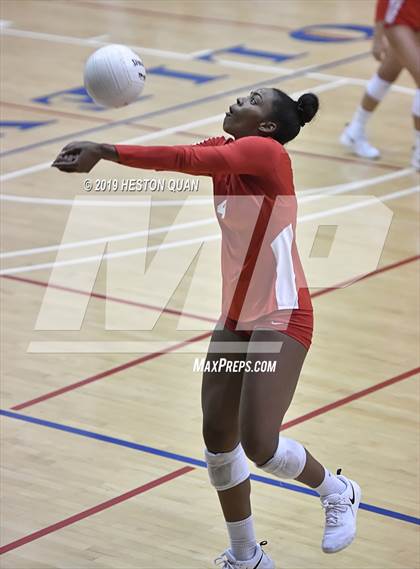 Thumbnail 3 in Redondo Union @ Mira Costa photogallery.