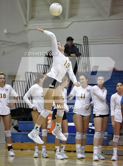 Thumbnail 1 in Redondo Union @ Mira Costa photogallery.