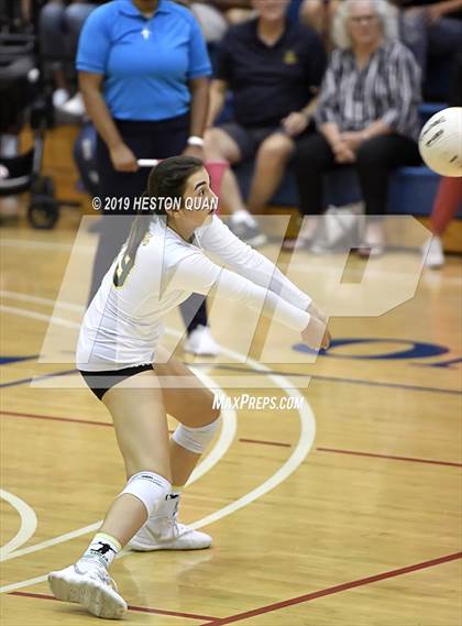 Thumbnail 1 in Redondo Union @ Mira Costa photogallery.