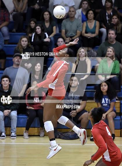 Thumbnail 2 in Redondo Union @ Mira Costa photogallery.