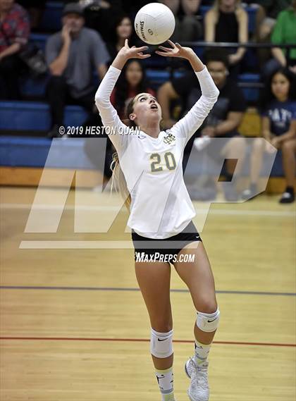 Thumbnail 2 in Redondo Union @ Mira Costa photogallery.