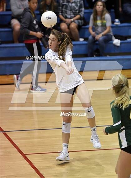 Thumbnail 1 in Redondo Union @ Mira Costa photogallery.