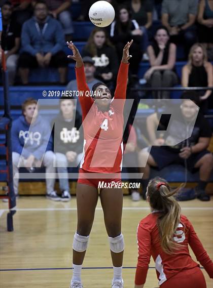 Thumbnail 3 in Redondo Union @ Mira Costa photogallery.