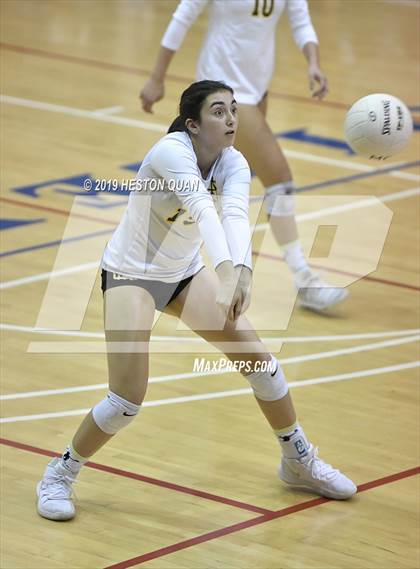 Thumbnail 1 in Redondo Union @ Mira Costa photogallery.