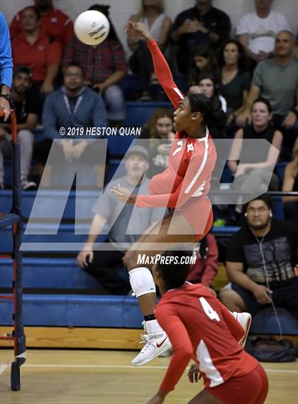 Thumbnail 2 in Redondo Union @ Mira Costa photogallery.