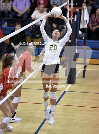 Thumbnail 3 in Redondo Union @ Mira Costa photogallery.