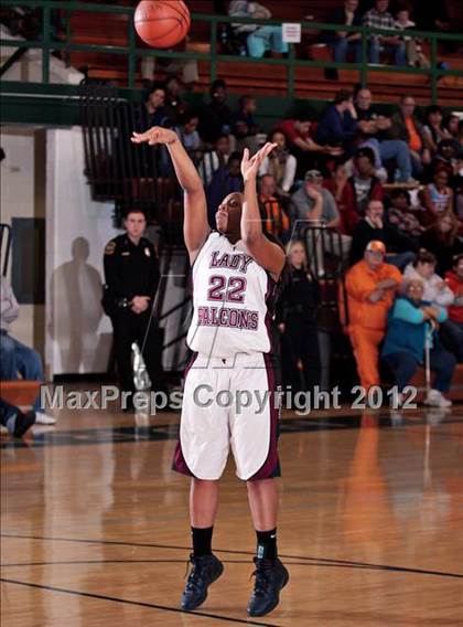 Thumbnail 3 in Pigeon Forge vs. Fulton (D3-AAA final) photogallery.